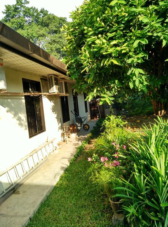 Cozy Mount Erskine Homestay จอร์จทาวน์ ภายนอก รูปภาพ