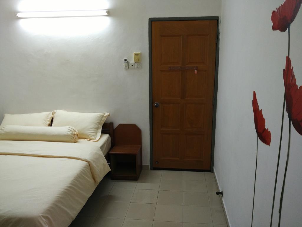 Cozy Mount Erskine Homestay จอร์จทาวน์ ภายนอก รูปภาพ