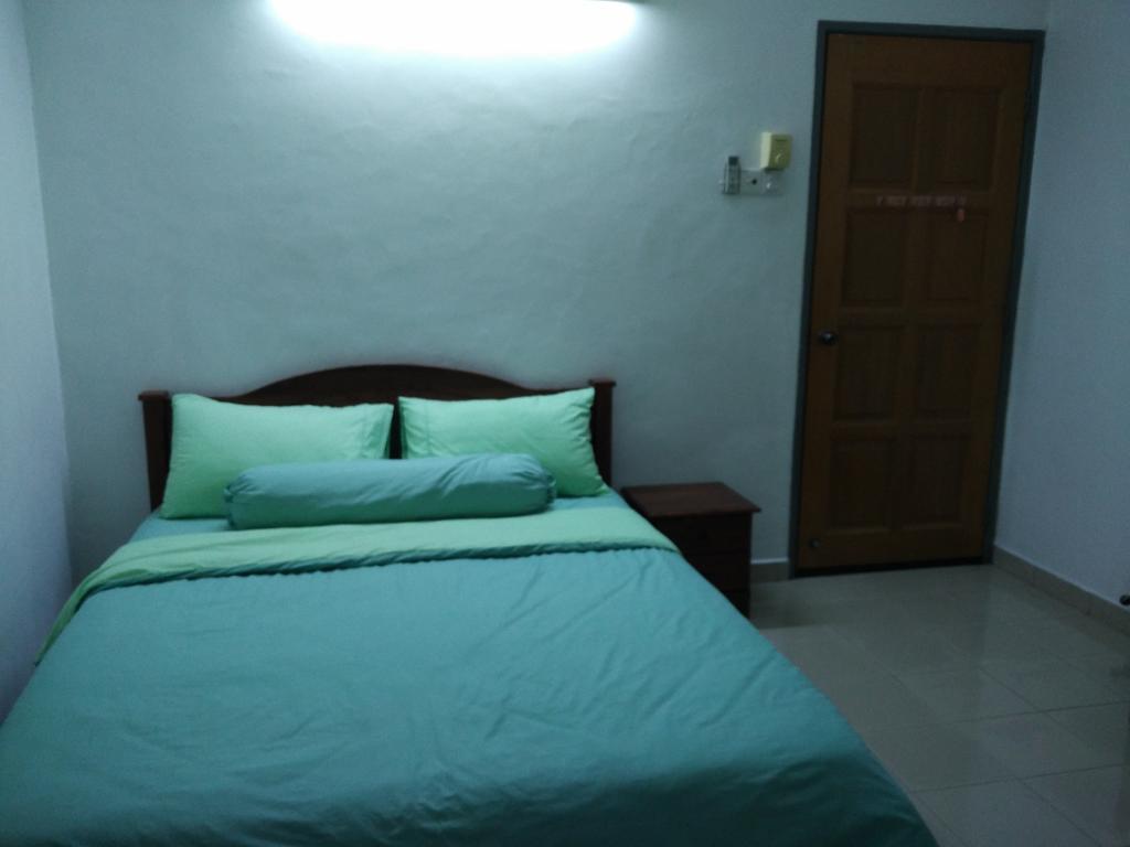 Cozy Mount Erskine Homestay จอร์จทาวน์ ภายนอก รูปภาพ